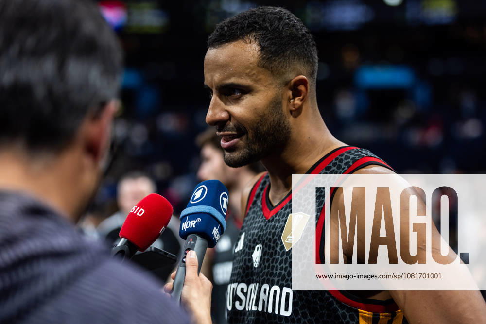 GER, Turkish Airlines Supercup 2026, Hamburg, Finale, Deutschland-Kroatien Johannes Thiemann (Deutschland, 32) beim Interview Hamburg Barclays Arena Hamburg Deutschland