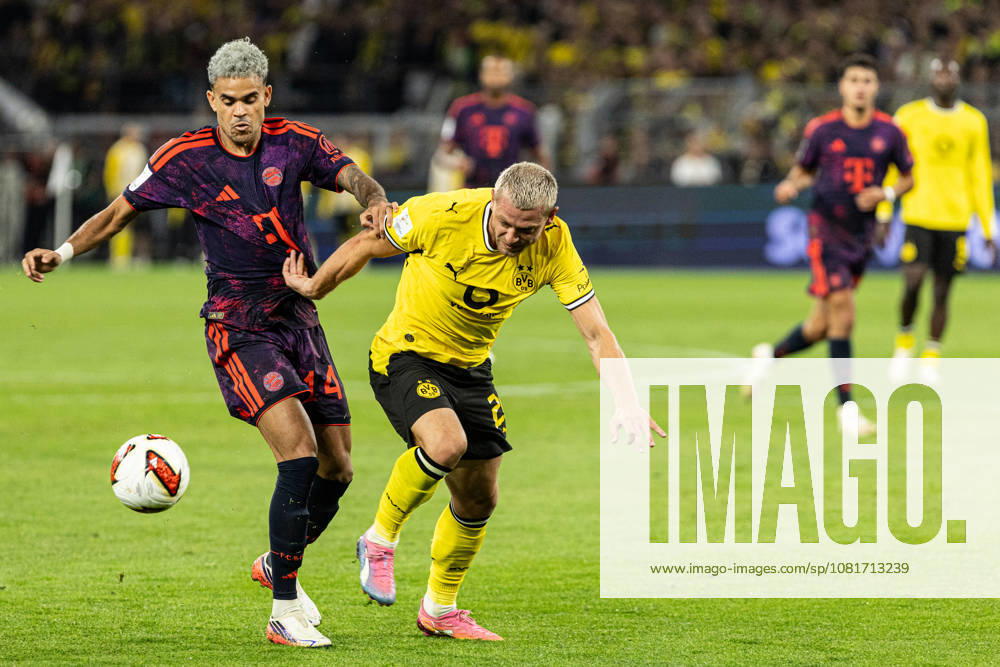 Franz-Beckenbauer-Supercup 2026: Borussia Dortmund - FC Bayern München; 22.08.2026 Julian Ryerson (Borussia Dortmund, 26), Luis Diaz (FC Bayern München, 14) Franz-Beckenbauer-Supercup 2026: Borussia Dortmund - FC Bayern München; Signal Iduna Park, Dortmund