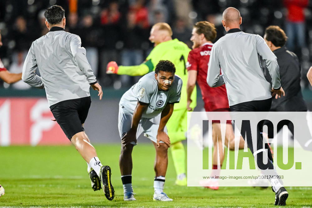 Henri Koudossou (Arminia Bielefeld) enttaeusscht waehrend des DFB-Pokal 1 Runde Spiels zwichen SG Sonnenhof Grossaspach v Arminia Bielefeld, Wir machen Druck Arena am 22. August 2026 in Grossaspach, Deutschland. (Foto von Harry Langer DeFodi Images) +++ Henri Koudossou (Arminia Bielefeld) looks dejected during the DFB-Pokal 1 Runde match between SG Sonnenhof Grossaspach v Arminia Bielefeld at Wir machen Druck Arena on August 22, 2026 in Grossaspach, Germany. (Photo by Harry Langer DeFodi Images) (Photo by Harry Langer DeFodi Images) DFB DFL REGULATIONS PROHIBIT ANY USE OF PHOTOGRAPHS AS IMAGE SEQUENCES AND OR QUASI-VIDEO. -