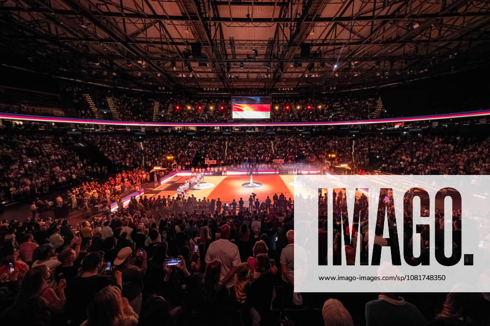 Basketball Hamburg 22.08.2026 Turkish Airlines Supercup 2026 Finale Deutschland (GER) - Kroatien (CRO) Nationalhymne Barclays Arena Hamburg Sportstätte