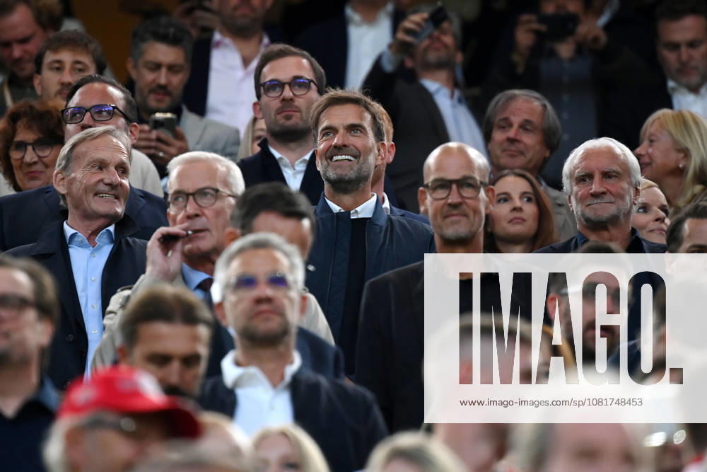 Bundestrainer Jürgen Klopp (Deutschland), mi.links Hans-Joachim Watzke (Präsident Borussia Dortmund), Hans Joachim Watzke, rechts Rudi Völler (DFB Sportdirektor) 22.08.2026, Fussball, Saison 2026 2027, Franz-Beckenbauer-Supercup 2026, Finale, Borussia Dortmund - FC Bayern München 1:2 DFL regulations prohibit any use of photographs as image sequences and or quasi-video Dortmund Signal Iduna Park Nordrhein Westfalen Deutschland