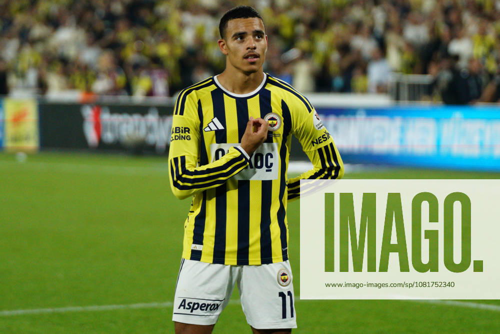 Mason Greenwood (C) of Fenerbahce celebrates after fourth goal during the Turkish Super League 2026 27 match between Fenerbahce and Konyaspor at the Chobani Stadium, Fenerbahce Sukru Saracoglu Sports Complex in Istanbul, Turkey, on August 22, 2026. Kadikoy Turkey - ZUMAu194 20260822_zip_u194_033
