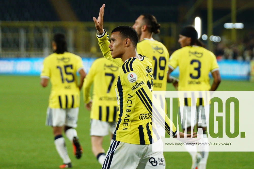 Mason Greenwood (C) of Fenerbahce celebrates after fourth goal during the Turkish Super League 2026 27 match between Fenerbahce and Konyaspor at the Chobani Stadium, Fenerbahce Sukru Saracoglu Sports Complex in Istanbul, Turkey, on August 22, 2026. Kadikoy Turkey - ZUMAu194 20260822_zip_u194_034