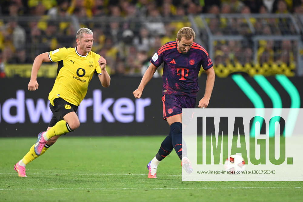 Harry KANE (M) gegen Julian RYERSON (DO) Aktion, Zweikampf, Fussball DFL Franz Beckenbauer Supercup 2026 Borussia Dortmund - FC Bayern Muenchen 1-2 am 22.08.2026 in Dortmund Deutschland. DFL regulations prohibit any use of photographs as image sequences and or quasi-video Â