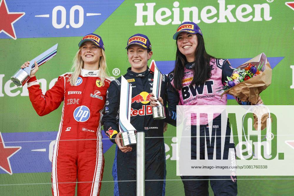 F1 - DUTCH GRAND PRIX 2026 PALMOWSKI Alisha (uk), Campos racing supported by Red Bull racing, Tatuus F4-T421, portrait LARSEN Alba (dnk), MP Motorsport supported by Ferrari, Tatuus F4-T421, portrait GADEMAN Nina (nld), MP Motorsport supported by Alpine,Tatuus F4-T421, portrait podium during the Formula 1 Dutch Grand Prix 2026, 12th round of the 2026 Formula One World Championship, WM, Weltmeisterschaft from July 21 to 23, 2026 on the Circuit Zandvoort, in Zandvoort, Netherlands - ZandvoortNetherlands