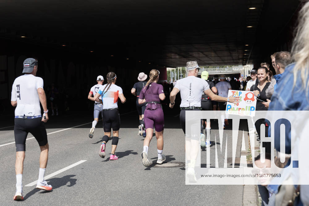 IRONMAN 70.3 Leipzig 2026: Laufsegment, Am Sportforum Athletinnen und Athleten beim IRONMAN 70.3 Leipzig am 23. August 2026 während beim Laufen. Der Wettkampf über die Halbdistanz umfasst 1,9 Kilometer Schwimmen, 90 Kilometer Radfahren und 21,1 Kilometer Laufen und ist Teil der internationalen IRONMAN-70.3-Serie.