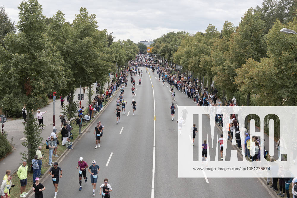 IRONMAN 70.3 Leipzig 2026: Laufsegment, Am Sportforum Athletinnen und Athleten beim IRONMAN 70.3 Leipzig am 23. August 2026 während beim Laufen. Der Wettkampf über die Halbdistanz umfasst 1,9 Kilometer Schwimmen, 90 Kilometer Radfahren und 21,1 Kilometer Laufen und ist Teil der internationalen IRONMAN-70.3-Serie.