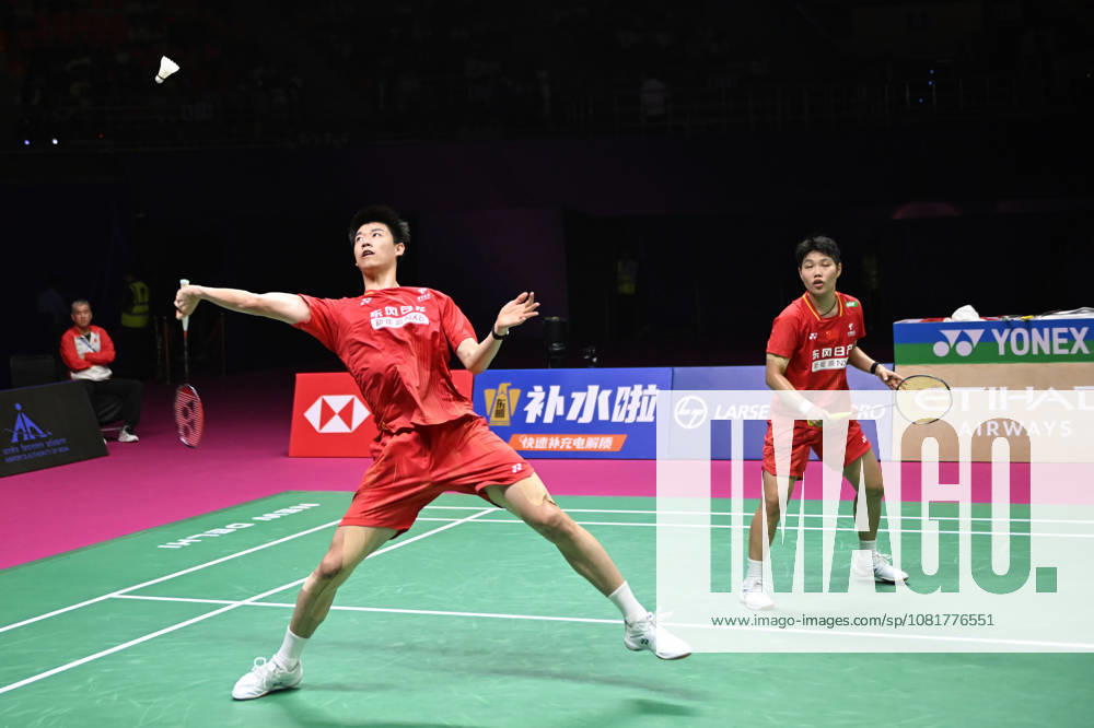 (260823) -- NEW DELHI, Aug. 23, 2026 -- Feng Yanzhe (L) Huang Dongping of China compete during the mixed doubles final match against Thom Gicquel Delphine Delrue of France at BWF World Championships in New Delhi, India, Aug. 23, 2026. ) (SP)INDIA-NEW DELHI-BADMINTON-BWF WORLD CHAMPIONSHIPS-MIXED DOUBLES JavedxDar