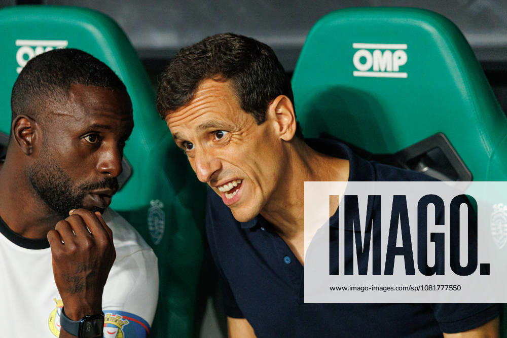 Sergio Ferreira head coach Of Fc Alverca seen during Betclic League game between teams of Sporting CP and FC Alverca (Luis Loureiro Ball Raw Images) Lisboa Estadio Jose Alvalade Portugal