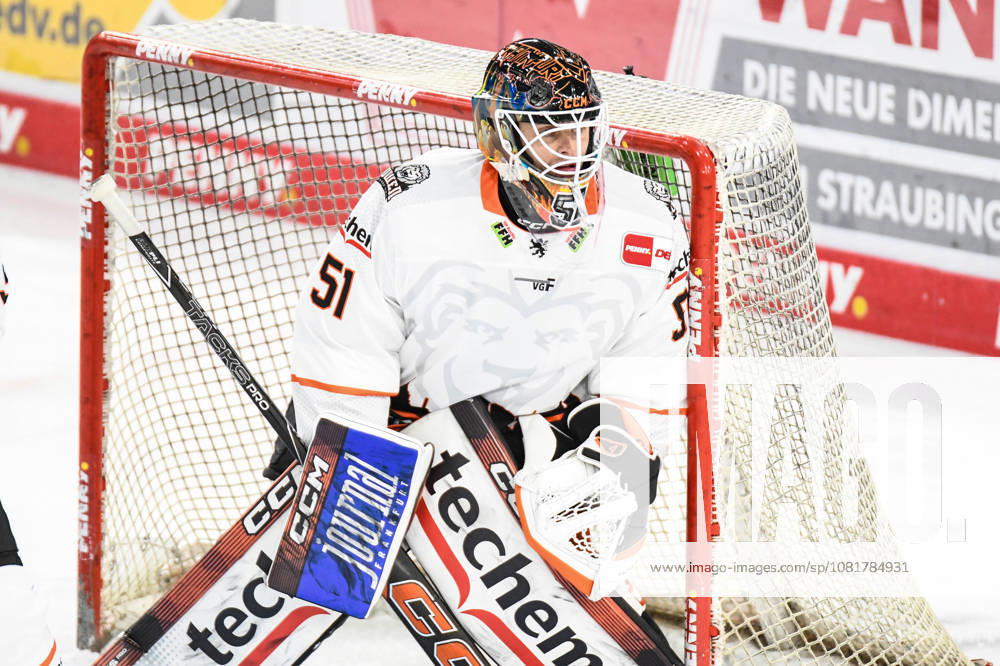 Nuernberg Ice Tigers vs. Loewen Frankfurt, Eishockey, Deutsche Eishockey Liga, Penny DEL, Vorbereitungsspiel, Gaeuboden Cup, Saison 2026 2027 am 23.08.2026 Cody Brenner (Loewen Frankfurt), Eishockey Herren, Deutsche Eishockey Liga, Penny DEL, Vorbereitungsspiel, Gaeuboden Cup, Saison 2026 2027 am 23.08.2026 im Eisstadion am Pulverturm, Nuernberg Ice Tigers (blau) gegen Loewen Frankfurt (weiss)