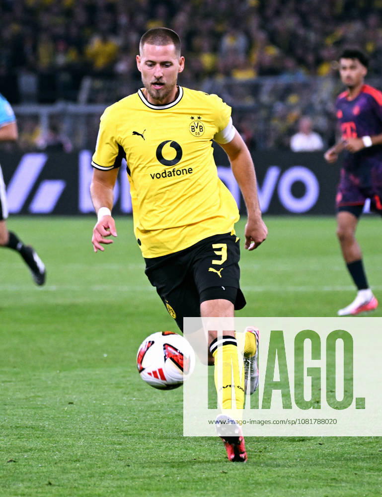 Dortmund, Germany, 1. Bundesliga, Supercup, Signal Iduna Park Dortmund, Bor. Dortmund vs FC Bayern München 1:2; Waldemar Anton (BVB).