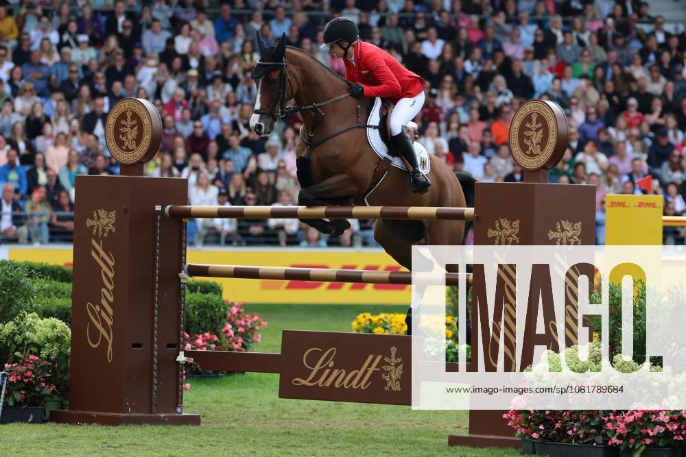 Sophie Hinners (GER, Deutschland) mit Pferd Iron Dames Singclair scheitert am letzten Hindernis, Springfehler , Springen, FEI Jumping World Championship, WM, Weltmeisterschaft , FEI Jumping World Championship, Competition Individual Final, Longines-Prize, Longines-Preis, Finale Einzelwertung, Jumping , AACHEN - FEI World Championships 2026, Weltfest des Pferdesports, Reitsport Weltmeisterschaft 2026, Aachen 2026, Welcome Home 2026, Aachener Soers, 11. bis 23. August 2026, Reitsport, 23.08.2026, Aachen Aachener Soers Deutschland