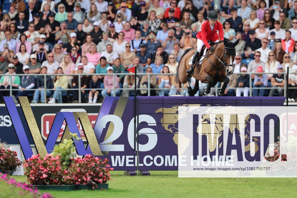 Sophie Hinners (GER, Deutschland) mit Pferd Iron Dames Singclair, Springen, FEI Jumping World Championship, WM, Weltmeisterschaft , FEI Jumping World Championship, Competition Individual Final, Longines-Prize, Longines-Preis, Finale Einzelwertung, Jumping , AACHEN - FEI World Championships 2026, Weltfest des Pferdesports, Reitsport Weltmeisterschaft 2026, Aachen 2026, Welcome Home 2026, Aachener Soers, 11. bis 23. August 2026, Reitsport, 23.08.2026, Aachen Aachener Soers Deutschland