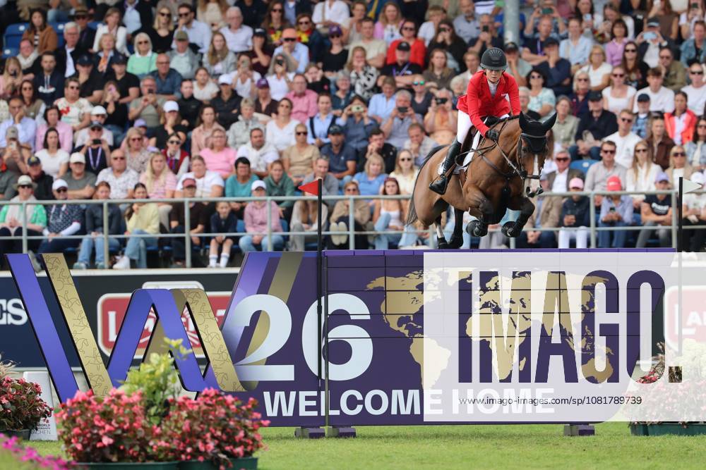 Sophie Hinners (GER, Deutschland) mit Pferd Iron Dames Singclair, Springen, FEI Jumping World Championship, WM, Weltmeisterschaft , FEI Jumping World Championship, Competition Individual Final, Longines-Prize, Longines-Preis, Finale Einzelwertung, Jumping , AACHEN - FEI World Championships 2026, Weltfest des Pferdesports, Reitsport Weltmeisterschaft 2026, Aachen 2026, Welcome Home 2026, Aachener Soers, 11. bis 23. August 2026, Reitsport, 23.08.2026, Aachen Aachener Soers Deutschland