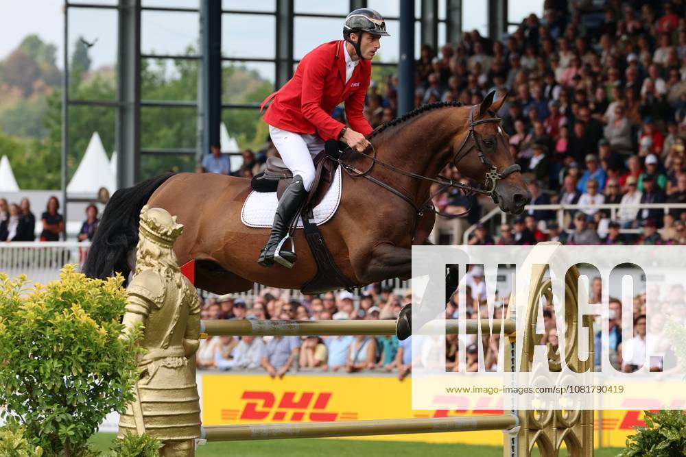 Richard Vogel (GER, Deutschland) mit Pferd Unites Touch S, aktueller Europameister und Sieger des Rolex Grand Prix von Aachen 2026 (CHIO Aachen), Frust, enttäuschtes Gesicht beim Sprung, Springen, FEI Jumping World Championship, WM, Weltmeisterschaft , FEI Jumping World Championship, Competition Individual Final, Longines-Prize, Longines-Preis, Finale Einzelwertung, Jumping , AACHEN - FEI World Championships 2026, Weltfest des Pferdesports, Reitsport Weltmeisterschaft 2026, Aachen 2026, Welcome Home 2026, Aachener Soers, 11. bis 23. August 2026, Reitsport, 23.08.2026, Aachen Aachener Soers Deutschland