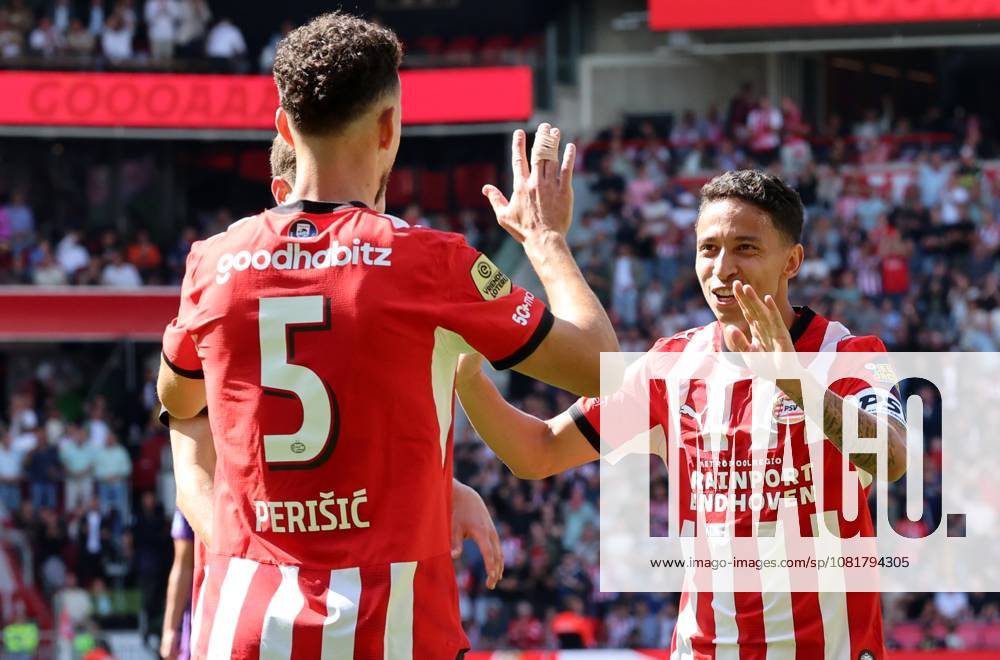 EINDHOVEN - PSV Eindhoven aanvaller Ivan Perisic heeft gescoord tijdens de Vriendenloterij eredivisie wedstrijd tussen PSV en FC Groningen in Philips stadion op 23 augustus 2026 in Eindhoven , Nederland. -