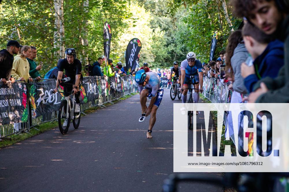 More than 2,600 athletes compete in inaugural IRONMAN 70.3 Leipzig LEIPZIG, GERMANY AUGUST 23, 2026: Athletes compete in the inaugural IRONMAN 70.3 Leipzig in Leipzig, Germany, on August 23, 2026, marking the first edition of the middle-distance triathlon held in the city. More than 2,600 athletes from Germany and abroad took part in the event, which combines swimming, cycling and running, as spectators gathered along the course to watch the competition. Leipzig Saxony Germany