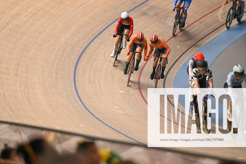 2026 UCI Junior Track World Championships Picture by Mathew Wells SWpix.com - 23 08 2026 - Cycling - 2026 UCI Junior Track World Championships - Heusden-Zolder, Flanders, Belgium - Women Madison Final - Imke Menting and Britt Jeucken of Netherlands