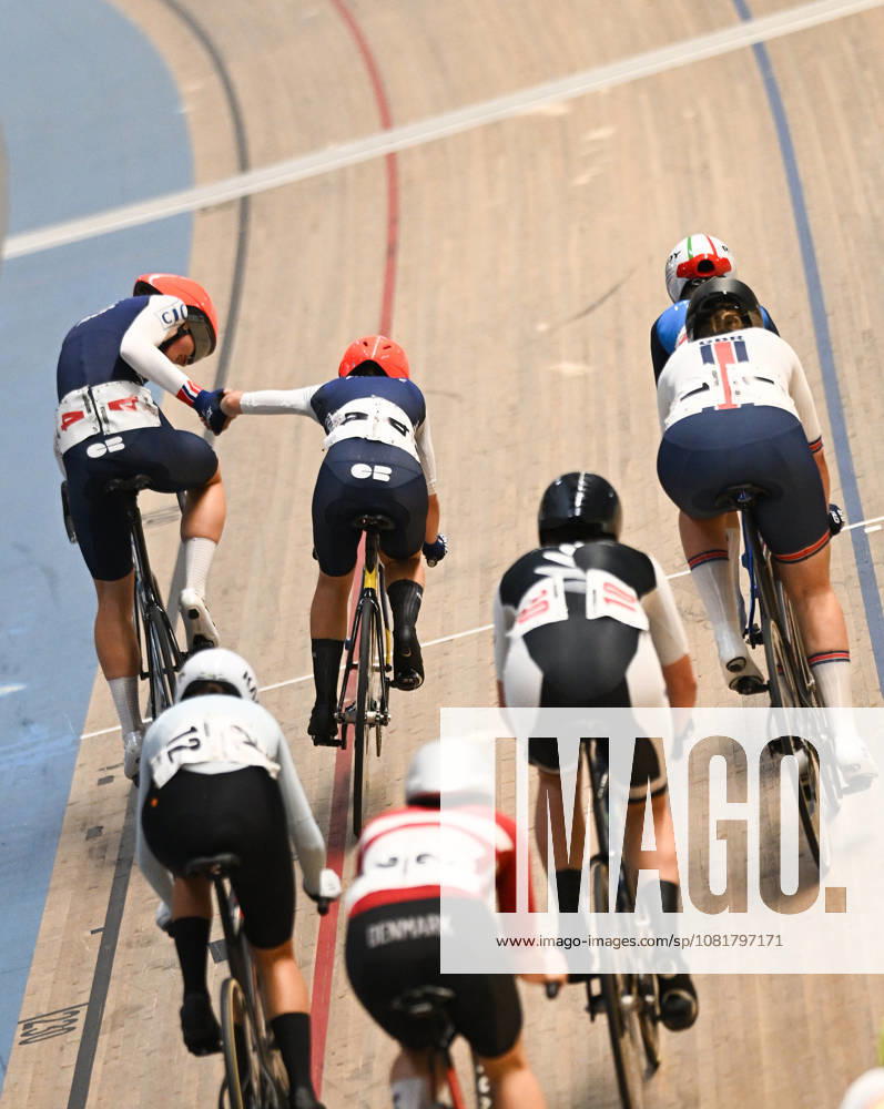 2026 UCI Junior Track World Championships Picture by Mathew Wells SWpix.com - 23 08 2026 - Cycling - 2026 UCI Junior Track World Championships - Heusden-Zolder, Flanders, Belgium - Women Madison Final - Jessica Rouat and Zoe Bihan of France