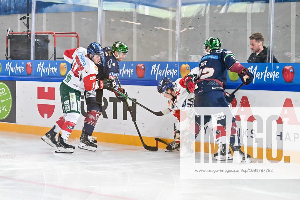 Dolomitencup 2026; Eisbären Berlin - Augsburger Panther; 23.08.2026 NEUMARKT, ITALY - 23. AUGUST: v. l. D. J. BUSDEKER (Augsburger Panther 14), Mitch REINKE (Eisbären Berlin 5), Jimmy LAMBERT (Augsburger Panther 23) und Eric MIC (Eisbären Berlin 12), während dem Testspiel zwischen den Eisbären Berlin und den Augsburger Panthern beim Dolomitencup in der Würth Arena Neumarkt