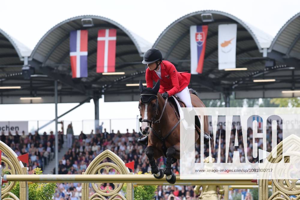Sophie Hinners (GER, Deutschland) mit Pferd Iron Dames Singclair, FEI Jumping World Championship, WM, Weltmeisterschaft Third Competition Individual Final LONGINES-Prize, Longines-Preis, Parcourbesichtigung, Springen, Jumping, AACHEN - FEI World Championships 2026, Finale Weltfest des Pferdesports, Reitsport Weltmeisterschaft 2026, Aachen 2026, Welcome Home 2026, Aachener Soers, 11. bis 23. August 2026, Reitsport, 23.08.2026, Aachen Aachener Soers Deutschland