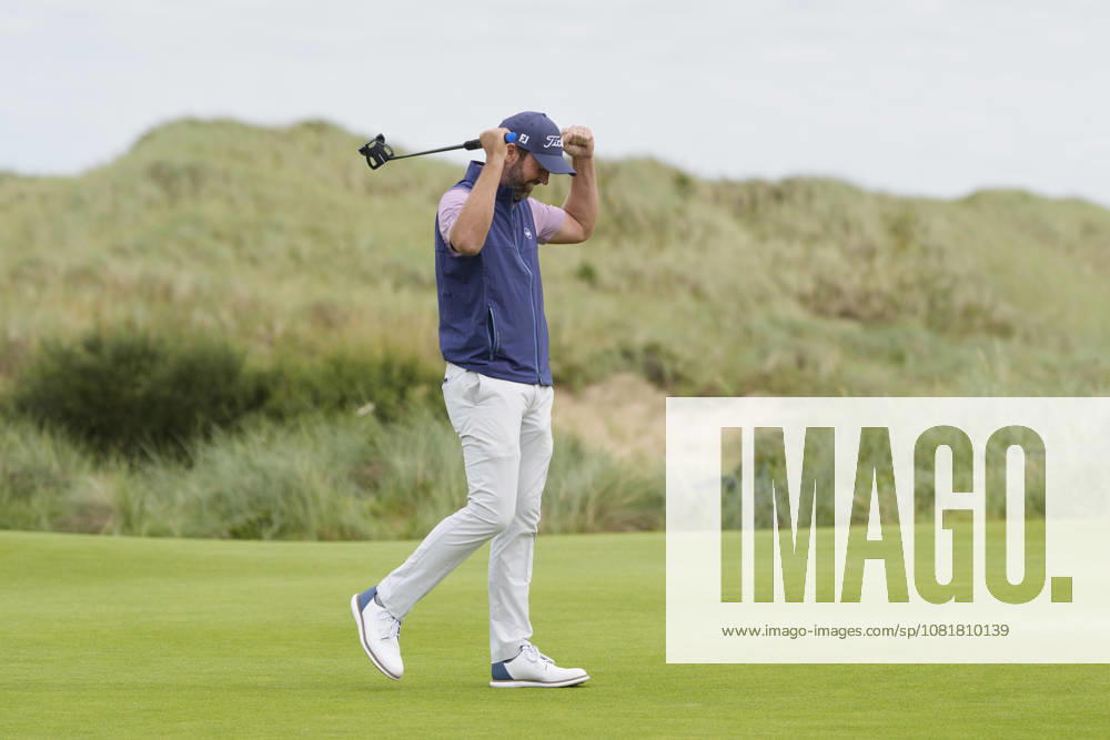 BALMEDIE, SCOTLAND - AUG 23: Scott Jamieson (SCO) celebrates on the eighteenth green after winning The Nexo Championship during Round 4 at the 2026 Nexo Championship at the Trump International Golf Links, Balmedie on August 23, 2026 in Aberdeenshire, Scotland The 2026 Nexo Championship