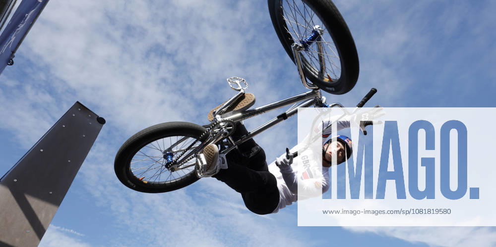 Finale Männer bei der UEC BMX Freestyle Park Europameisterschaft in Darmstadt Ausrichter VC Darmstadt hier Kieran Reilly (GBR) Darmstadt Hessen Deutschland
