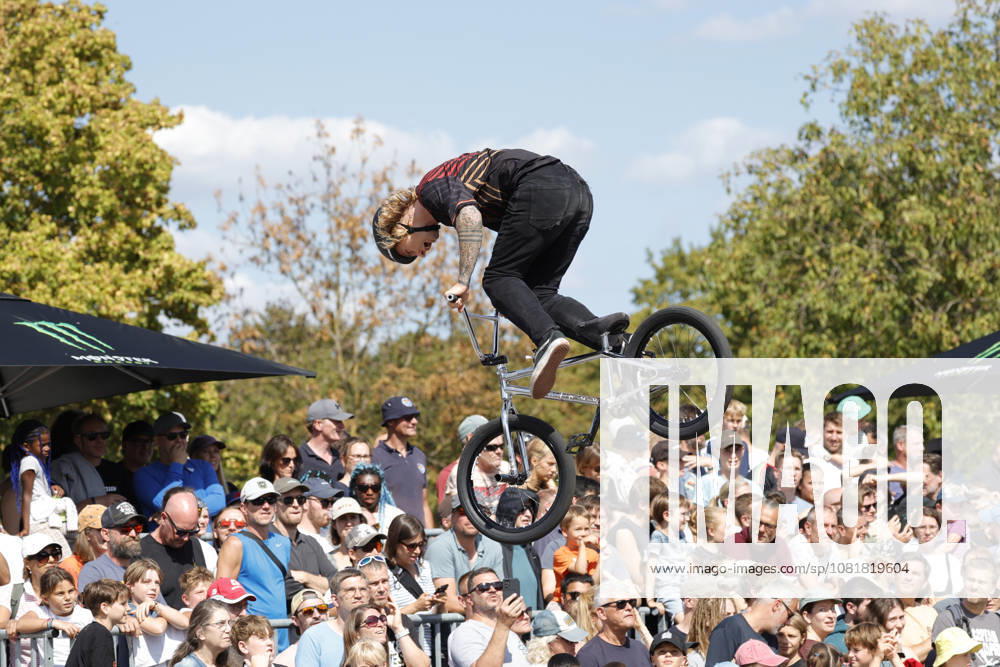 Finale Männer bei der UEC BMX Freestyle Park Europameisterschaft in Darmstadt Ausrichter VC Darmstadt hier Dean Florian (GER) Platz 7 Darmstadt Hessen Deutschland