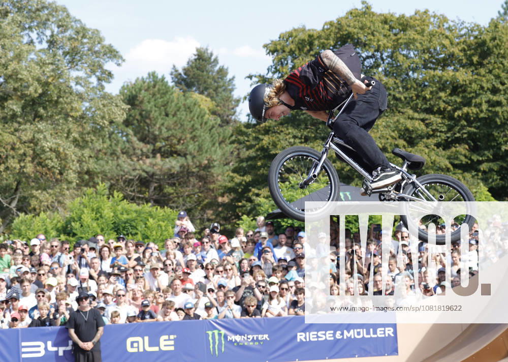 Finale Männer bei der UEC BMX Freestyle Park Europameisterschaft in Darmstadt Ausrichter VC Darmstadt hier Dean Florian Darmstadt Hessen Deutschland