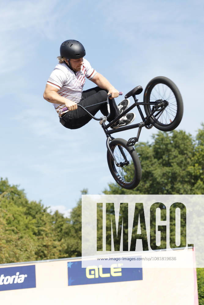 Finale Männer bei der UEC BMX Freestyle Park Europameisterschaft in Darmstadt Ausrichter VC Darmstadt hier Philipp Muth Darmstadt Deutscher Meister Darmstadt Hessen Deutschland