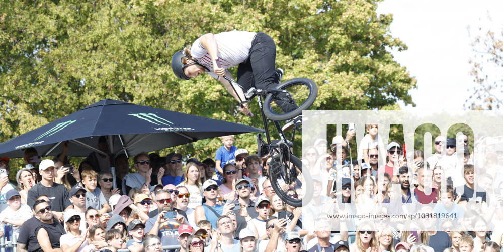 Finale Männer bei der UEC BMX Freestyle Park Europameisterschaft in Darmstadt Ausrichter VC Darmstadt hier Philipp Muth Darmstadt Deutscher Meister Darmstadt Hessen Deutschland
