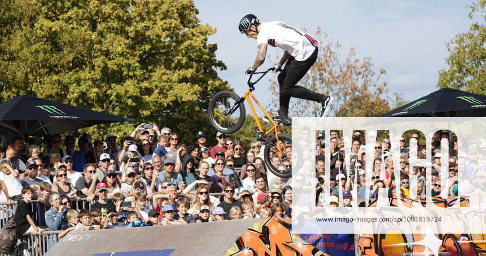 Finale Männer bei der UEC BMX Freestyle Park Europameisterschaft in Darmstadt Ausrichter VC Darmstadt hier Dylan Hessey (GBR) Darmstadt Hessen Deutschland