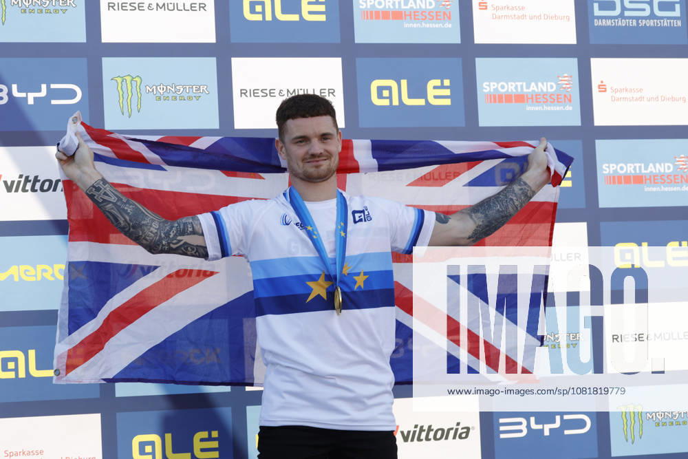 Finale Männer bei der UEC BMX Freestyle Park Europameisterschaft in Darmstadt Ausrichter VC Darmstadt Europameister Jordan Clark (GBR) Darmstadt Hessen Deutschland