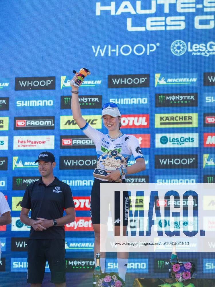 UCI coupe du monde Cross country moins de 23 ans femmes Compagnon Michel MAXPPP - Les Gets 23 08 2026 UCI coupe du monde Cross country moins de 23 ans femmes 1ere Corvi Valentina Italie 2eme Hutter Anina Suisse 3eme Embacher Katryn The 2026 UCI Mountain Bike World Series