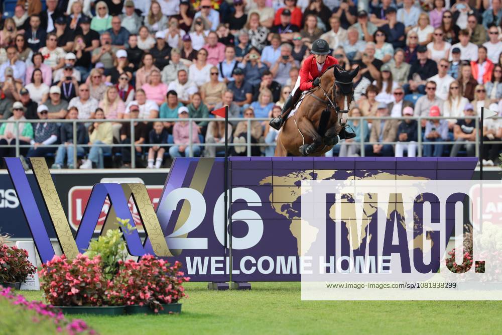 Sophie Hinners (GER, Deutschland) mit Pferd Iron Dames Singclair an der WM-Wand, WM-Hindernis, Springen, FEI Jumping World Championship, WM, Weltmeisterschaft , FEI Jumping World Championship, Competition Individual Final, Longines-Prize, Longines-Preis, Finale Einzelwertung, Jumping , AACHEN - FEI World Championships 2026, Weltfest des Pferdesports, Reitsport Weltmeisterschaft 2026, Aachen 2026, Welcome Home 2026, Aachener Soers, 11. bis 23. August 2026, Reitsport, 23.08.2026, Aachen Aachener Soers Deutschland