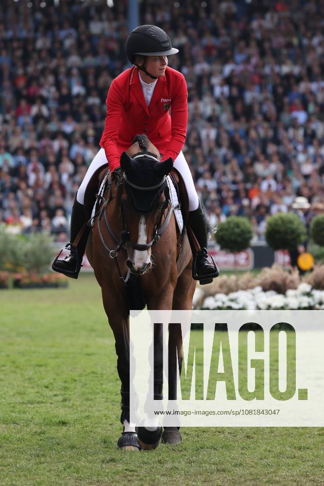 Sophie Hinners (GER, Deutschland) mit Pferd Iron Dames Singclair , Enttäuschung, Frust, Springen, FEI Jumping World Championship, WM, Weltmeisterschaft FEI Jumping World Championship, Competition Individual Final, Longines-Prize, Longines-Preis, Finale Einzelwertung, Jumping , AACHEN - FEI World Championships 2026, Weltfest des Pferdesports, Reitsport Weltmeisterschaft 2026, Aachen 2026, Welcome Home 2026, Aachener Soers, 11. bis 23. August 2026, Reitsport, 23.08.2026, Aachen Aachener Soers Deutschland