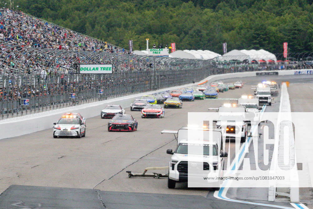 LOUDON, NH - AUGUST 23: The pace car leads the field for some extra parade laps, as track doing continues prior to the start of the NASCAR, Motorsport, USA Cup Series Dollar Tree 301 on August 23, 2026, at New Hampshire Motor Speedway in Loudon, NH. (Photo by David Hahn Icon Sportswire) AUTO: AUG 23 NASCAR Cup Series Dollar Tree 301 Icon260823005