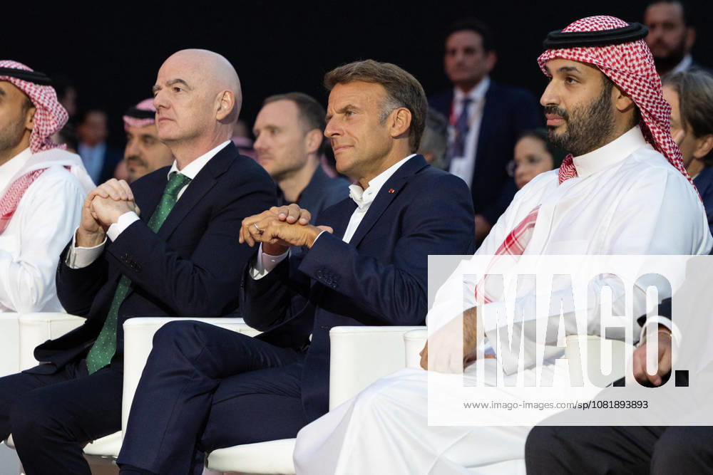 Emmanuel Macron And Mohammed Bin Salman Attend Esports World Cup Closing Ceremony - Paris French President Emmanuel Macron and the Crown Prince and Saudi Arabia s Crown Prince Mohammed bin Salman MBS and President of FIFA Gianni Infantino attend the closing ceremony of the Esports World Cup at the Grand Palais in Paris, France, on August 23, 2026. Photo by Raphael Lafargue ABACAPRESS.COM Paris Ile-de-France France