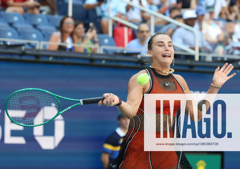 ARYNA SABALENKA during the match mixed doubles round 1 16 final US Open with N. Djokovic (Serbia) against H. Patten (Great Britain) and K. Siniakova (Czech Republic). New York, USA. New York City USA - ZUMAc278 20260825_zsp_c278_011