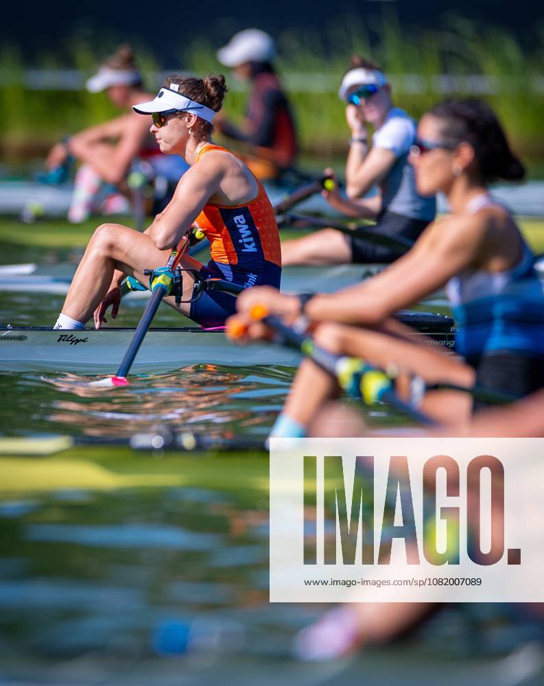 AMSTERDAM - Femke van de Vliet in action in the lightweight women s single scull event on the third day of the World Rowing Championships at the Bosbaan in the Amsterdam Forest. IRIS VAN DEN BROEK ANP ANPxSportx IVx 566308387 originalFilename: 566308387