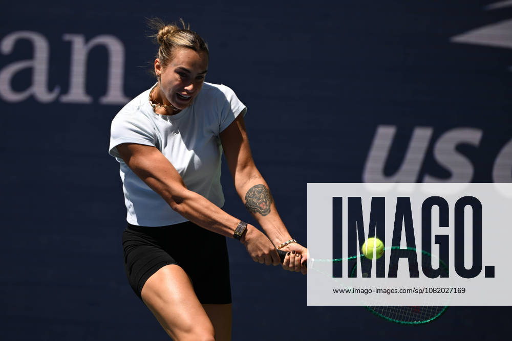 FLUSHING NY- AUGUST 26: Aryna Sabalenka is seen on the practice court during the 2026 US Open On Arthur Ashe Stadium at the USTA Billie Jean King National Tennis Center on August 26, 2026 in Flushing Queens.