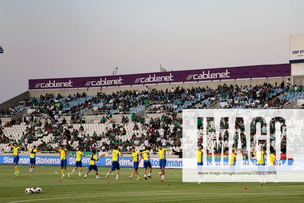 STVV s players pictured in action during the warming-up for a soccer game between Cypriot AC Omonia Nicosia and Belgian soccer team Sint-Truidense V.V., Thursday 27 August 2026 in Nicosie, Cyprus, on the return leg of the play-off round for the UEFA Europa League league phase. STVV won the first leg 1-0. BRUNOxFAHY x184498702x