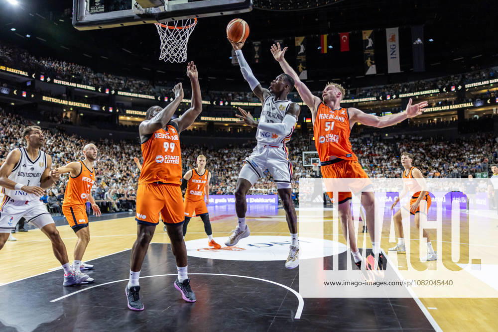 Basketball Köln 27.08.2026 WM Qualifikation Deutschland (GER) - Niederlande (NED) Dennis Schröder Schroeder (Deutschland, No.17) Schröder Schroder