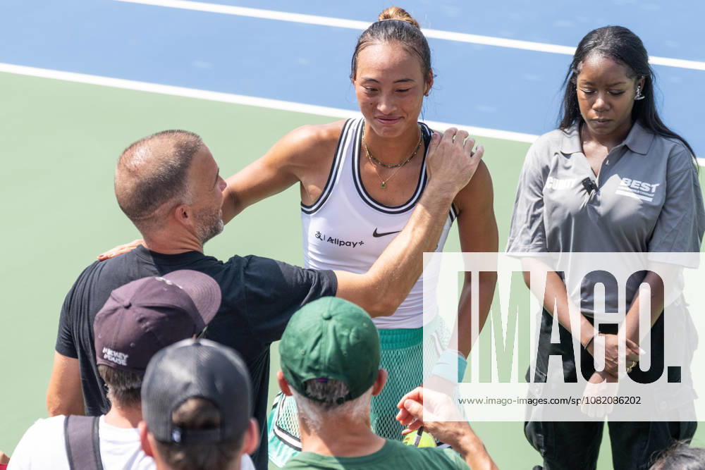US Open qualifying final round NEW YORK, USA - AUGUST 28: Qinwen Zhang celebrates victory after a women s qualifying singles match final round of the 2026 US Open Championship at USTA Billie Jean King National Tennis Center on August 28, 2026 in Flushing, NY. Qinwen Zhang won in three sets and progressed to play in main draw of the tournament. Lev Radin Anadolu New York United States. Editorial use only. Please get in touch for any other usage.