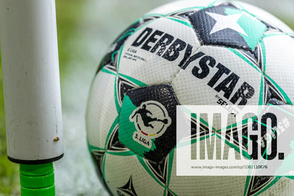3.Liga 3.Spieltag: MSV Duisburg - FC Würzburger Kickers; 29.08.2026 Symbolfoto, Spielball der 3.Liga, Derbystar. 3.Liga 3.Spieltag: MSV Duisburg - FC Würzburger Kickers; Schauinsland-Reisen-Arena, Duisburg, 29.08.2026 DFB regulations prohibit any use of photographs as image sequences and or quasi video.