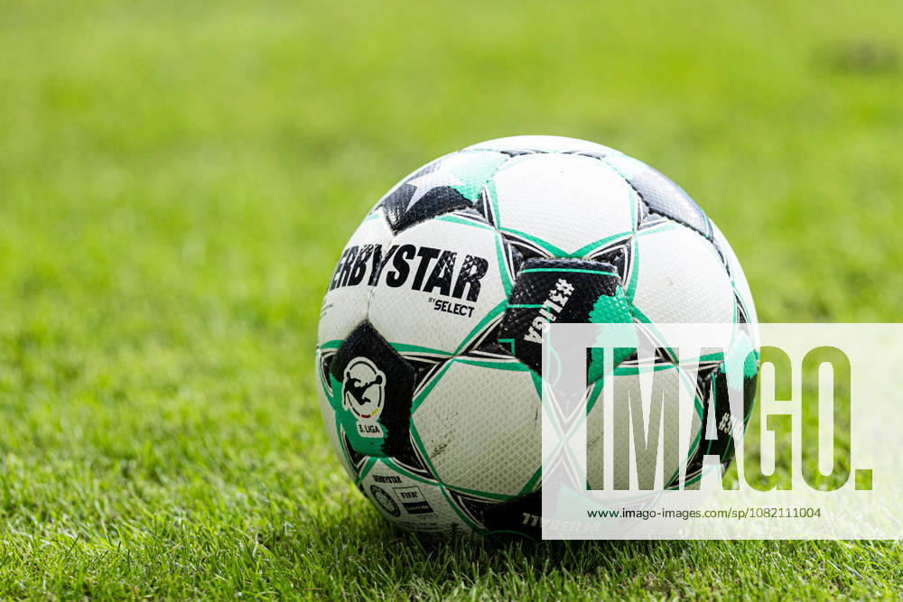 3.Liga 3.Spieltag: MSV Duisburg - FC Würzburger Kickers; 29.08.2026 Symbolfoto, Spielball der 3.Liga, Derbystar. 3.Liga 3.Spieltag: MSV Duisburg - FC Würzburger Kickers; Schauinsland-Reisen-Arena, Duisburg, 29.08.2026 DFB regulations prohibit any use of photographs as image sequences and or quasi video.