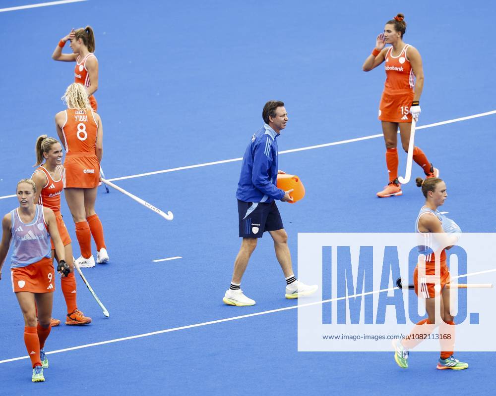AMSTELVEEN - Netherlands national coach Raoul Ehren ahead of the Hockey World Cup final between the Netherlands and Argentina at the Wagener Stadium. BAS CZERWINSKI ANP ANPxSportx IVx 566506835 originalFilename: 566506835