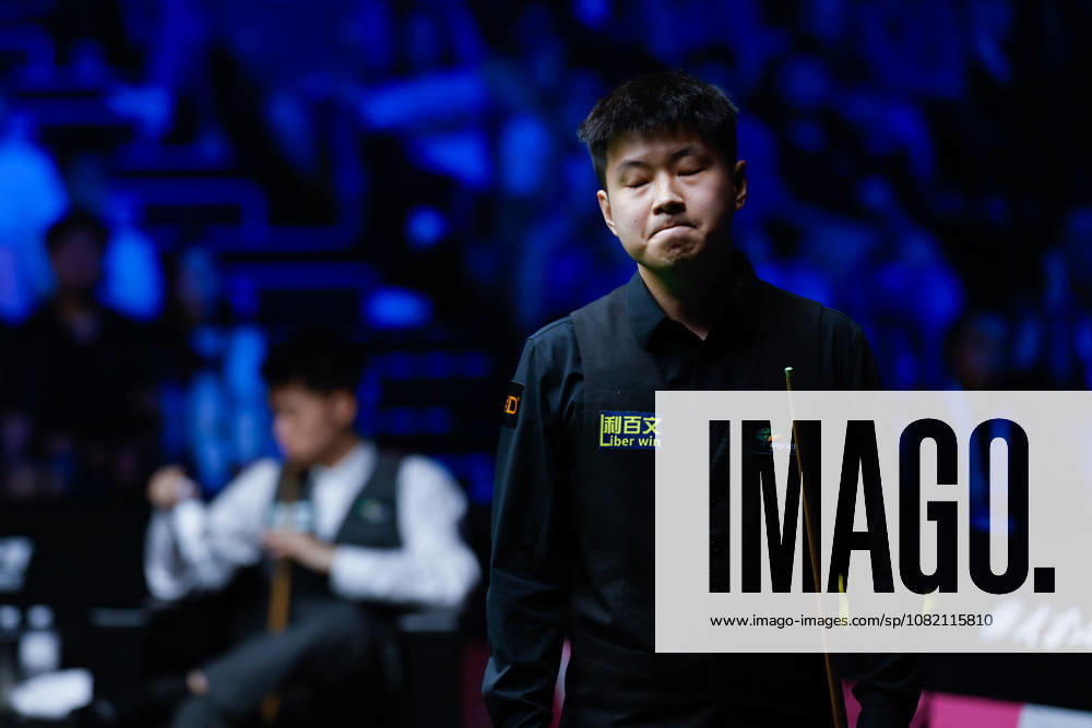 (260829) -- WUHAN, Aug. 29, 2026 -- Zhao Xintong reacts during the final match between Zhao Xintong of China and Chang Bingyu of China at Wuhan Open 2026 snooker tournament in Wuhan, central China s Hubei Province, Aug. 29, 2026. ) (SP)CHINA-SNOOKER-WUHAN OPEN (CN) WuxZhizun