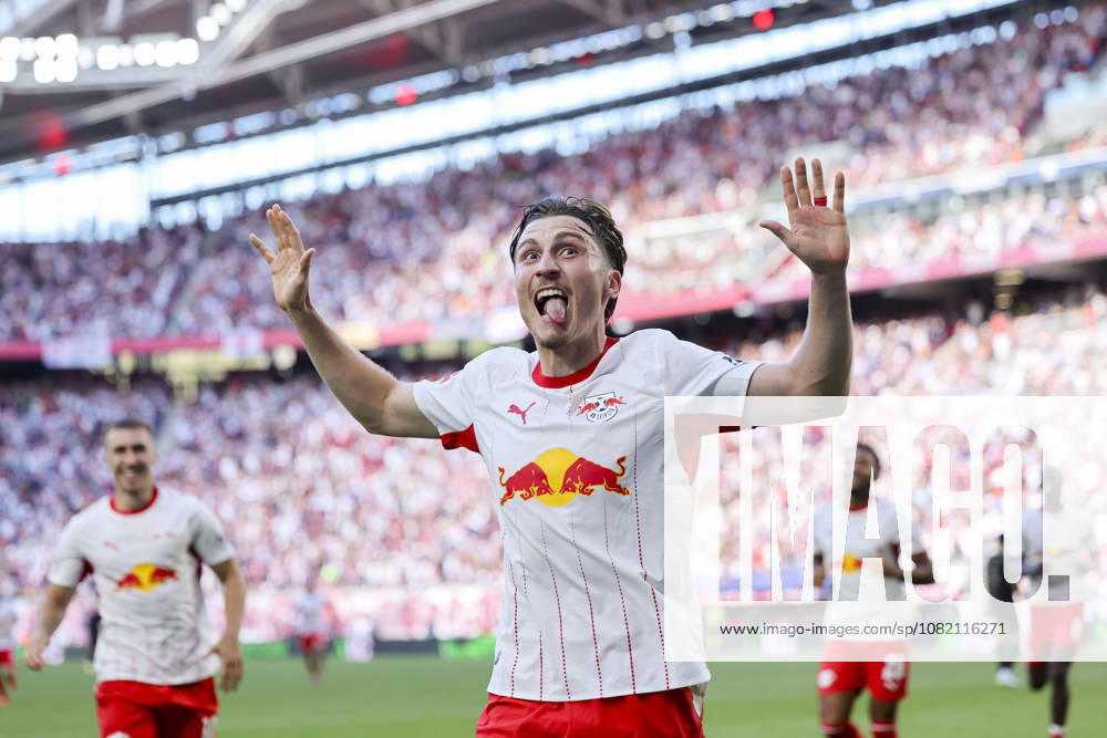 Rocco Reitz (RB Leipzig) bejubelt seinen Treffer zum 3:0 waehrend des Spiels der 1. Bundesliga zwischen RB Leipzig und Borussia Moenchengladbach, Red Bull Arena am 29. August 2026 in Leipzig, Deutschland. (Foto von Marco Steinbrenner DeFodi Images) +++ Rocco Reitz (RB Leipzig) celebrates after scoring his teams third Goal during the Bundesliga match between RB Leipzig and Borussia Moenchengladbach at Red Bull Arena on August 29, 2026 in Leipzig, Germany. (Photo by Marco Steinbrenner DeFodi Images) DFB DFL REGULATIONS PROHIBIT ANY USE OF PHOTOGRAPHS AS IMAGE SEQUENCES AND OR QUASI-VIDEO. (Photo by Marco Steinbrenner DeFodi Images) -