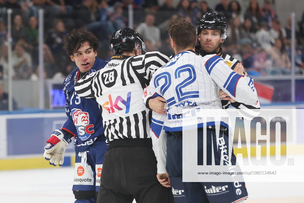 Zuerich, SCHWEIZ, Swiss Life Arena Eishockey Saison 2026 2027 Freundschaftsspiel ZSC Lions - Adler Mannheim Matthias Plachta (lAdler) nach dem kampf gegen Kimo Gruber (ZSC)